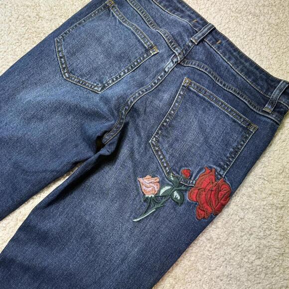 Free People Denim - Free People Four Seasons Red Rose Embroidered Jeans size 25 NWOT